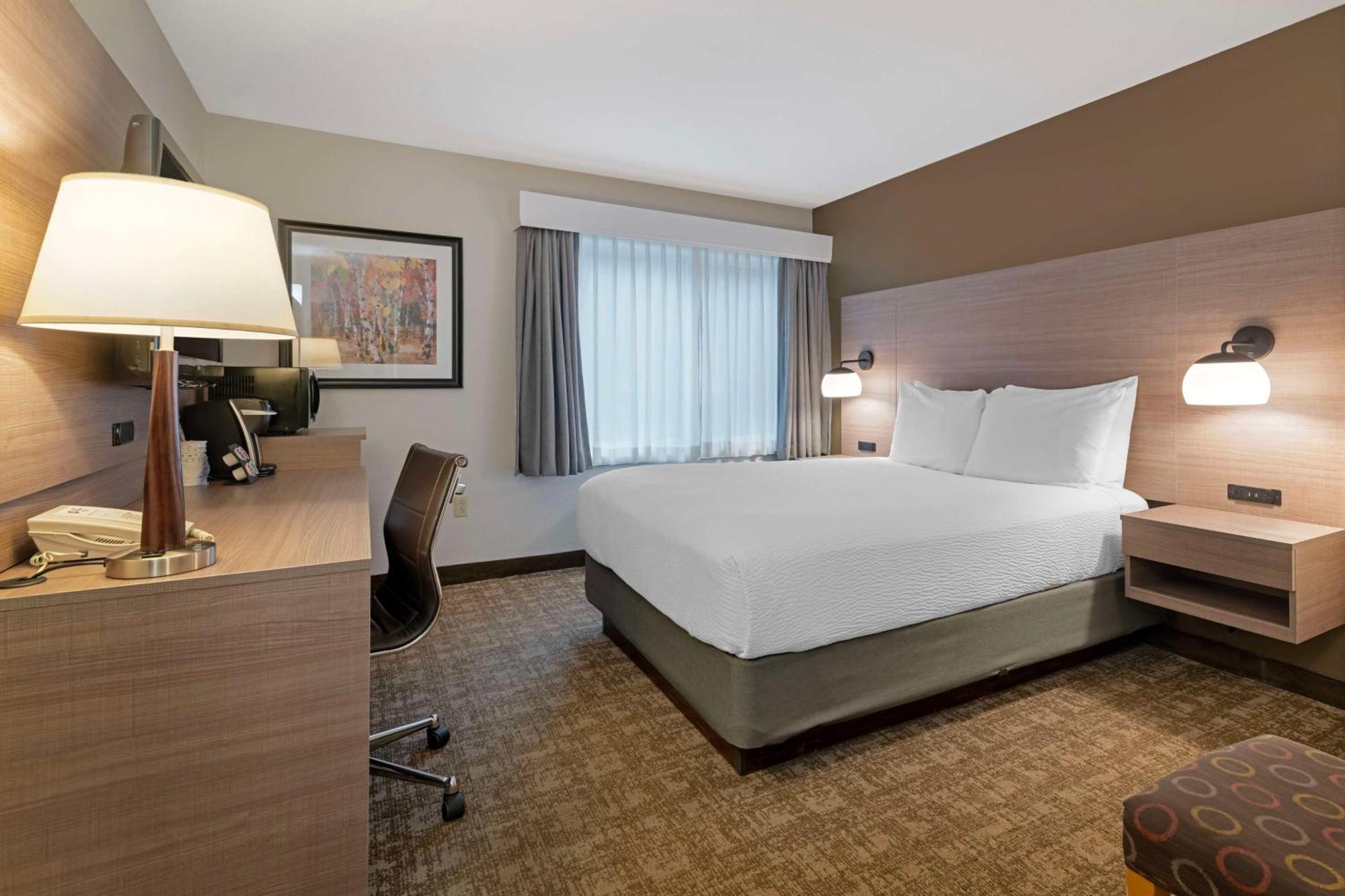 Best Western Plus Windjammer Inn & Conference Center Burlington Zewnętrze zdjęcie